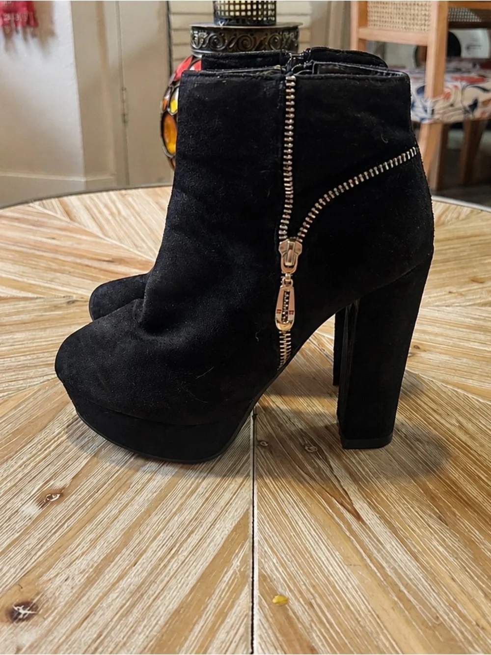 Black Faux Suede Platform Ankle Boots Gold Zipper Size 6